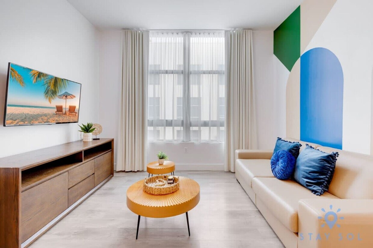 Foto principal - 777 N Ocean Dr