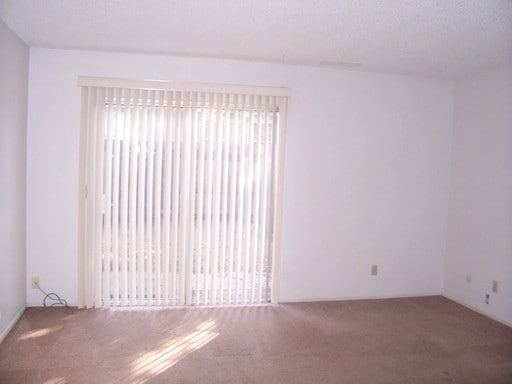 Building Photo - 400-410 N West St