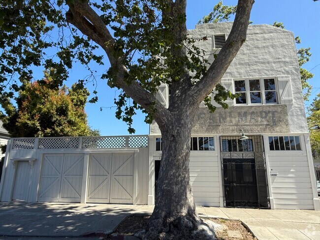 Building Photo - 1450 12th St