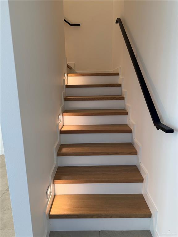 Foto del edificio - 16 Warbler Ave