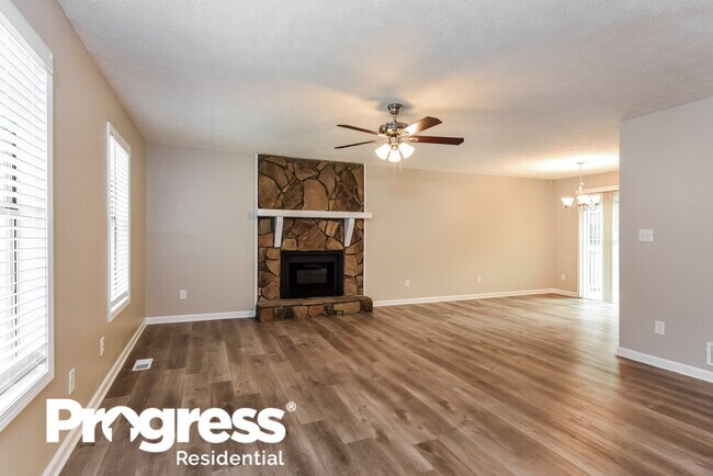 Foto del edificio - 2405 Betsy Ct SW