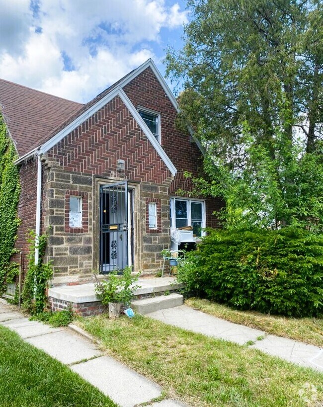Building Photo - 15797 Washburn St