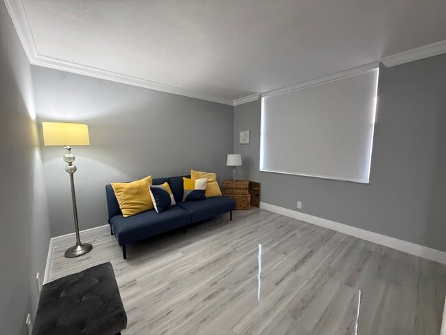 Building Photo - 14575 Bonaire Blvd