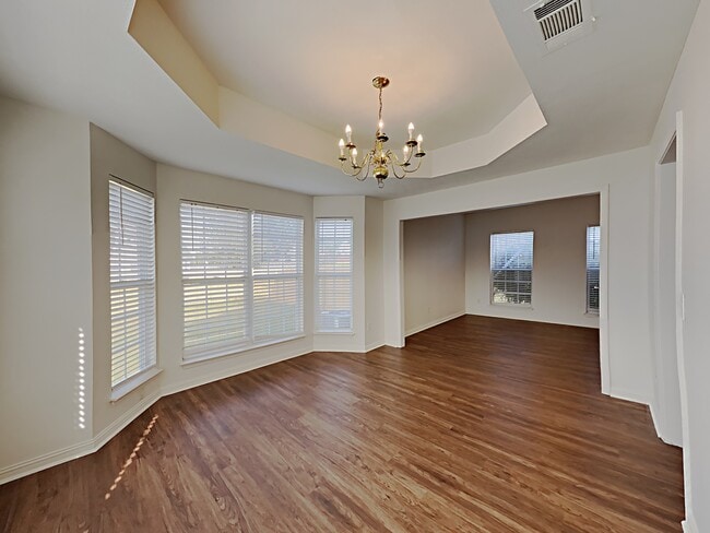 Building Photo - 396 Davids Way