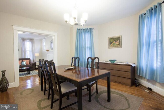 Foto del edificio - 4613 Georgia Ave NW