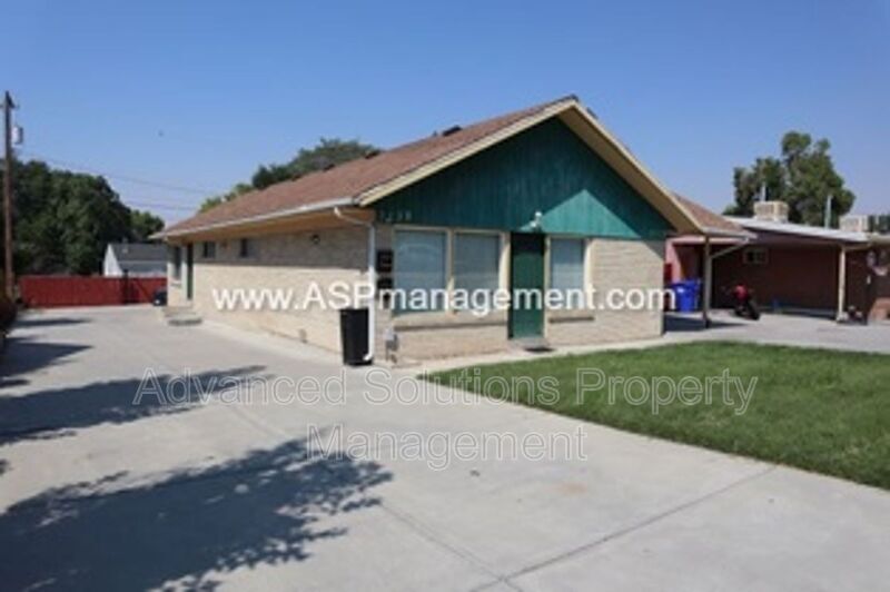 Primary Photo - 3128 S 700 E