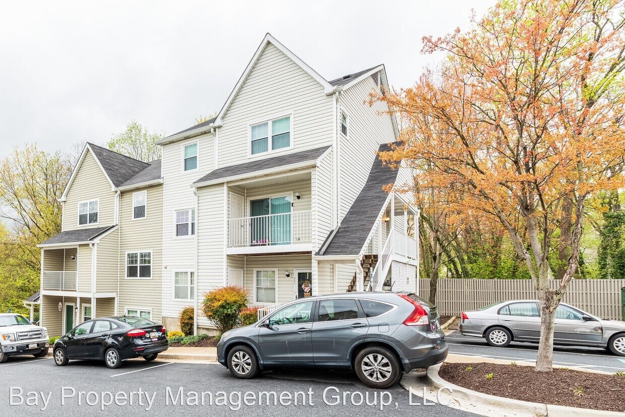 Primary Photo - 2 br, 1.5 bath House - 534 McManus Way