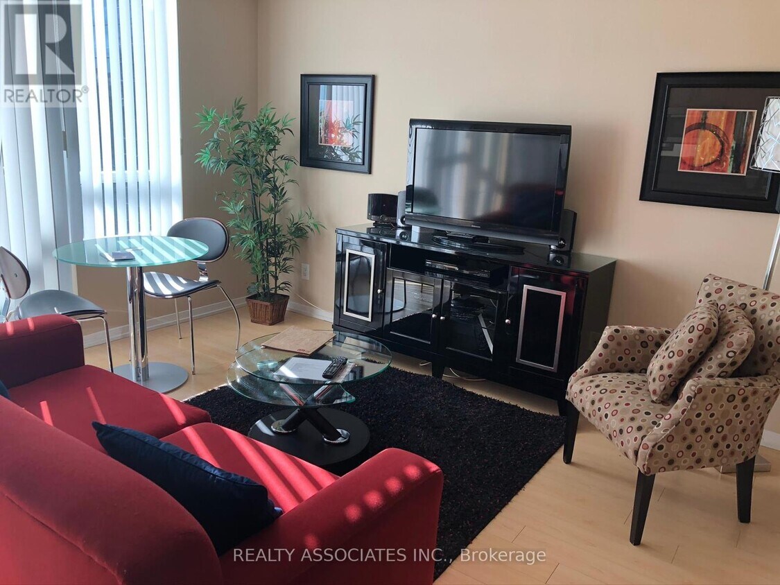 Photo principale - 65-2965 Bremner Blvd