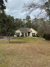 Building Photo - 165 River Stone Way