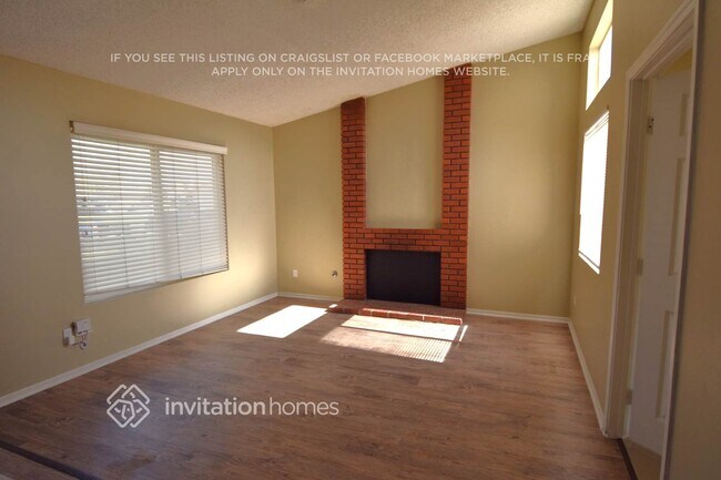 Foto del edificio - 8765 Grace St