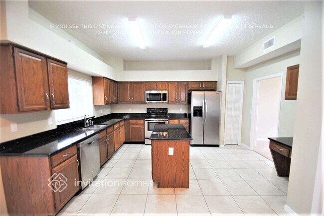 Foto del edificio - 11424 Glenmont Dr