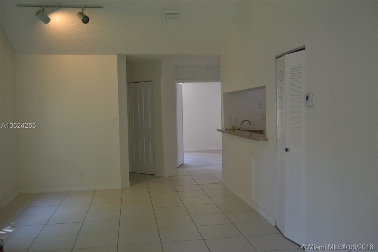 Foto principal - 9203 SW 138th Pl
