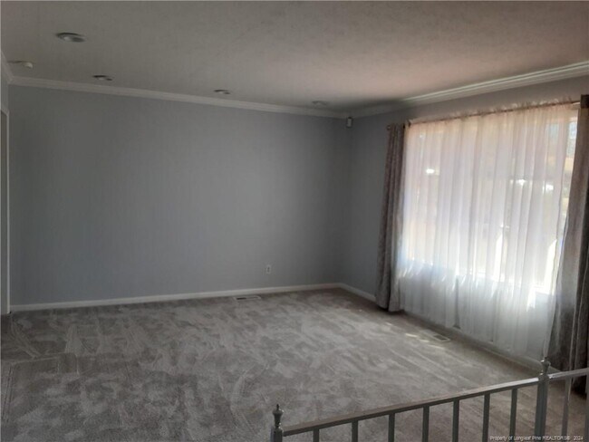 Building Photo - 207 Ingleside Dr