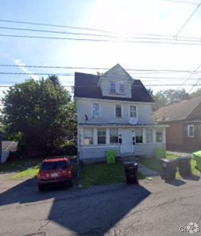 Building Photo - 104 Swansea Ave