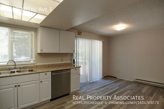 Foto del edificio - 6508 185th Ave E