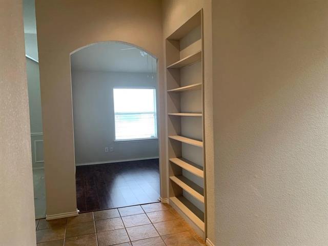 Foto del edificio - 7908 Thorneywood Rd