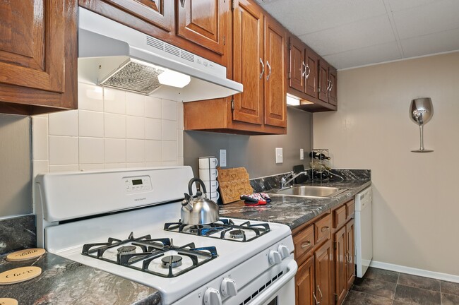 Foto del edificio - Oxford Manor Apartments and Townhomes