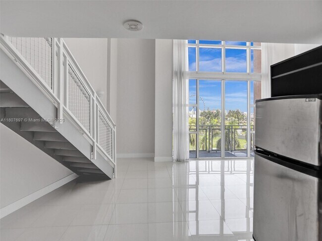 Foto del edificio - 244 Biscayne Blvd