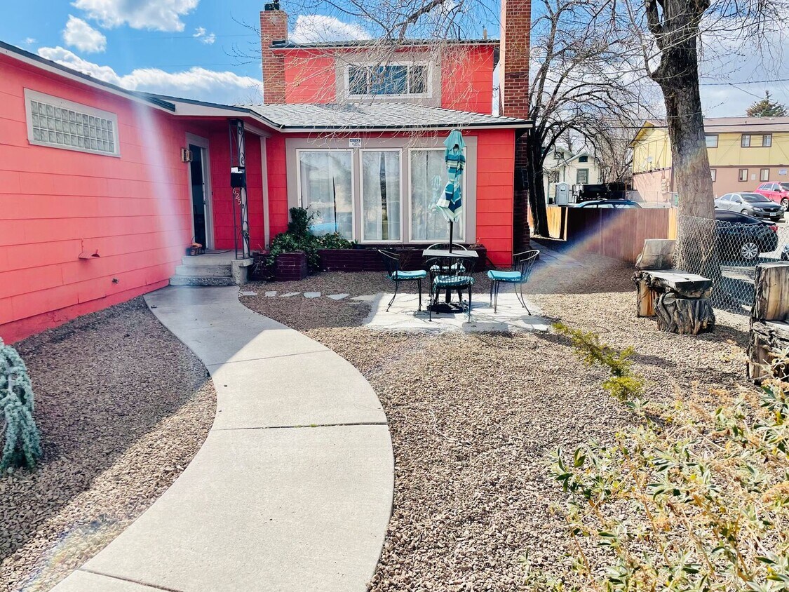 Foto principal - Large Midtown home in the center of it all