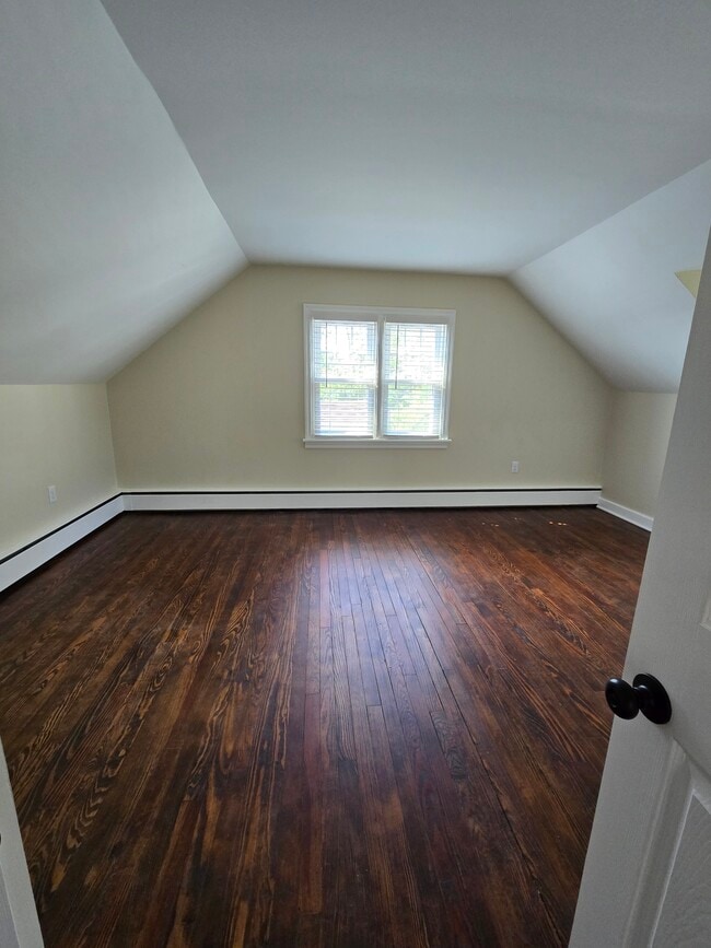 Building Photo - 509 Limekiln Rd