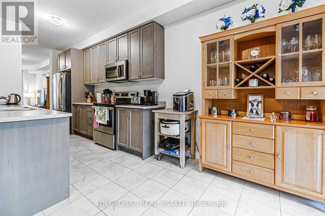 Building Photo - 4084 Fracchioni Dr