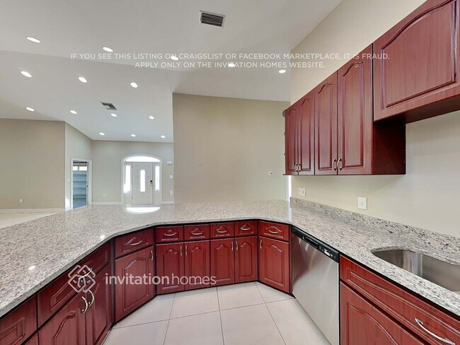 Foto del edificio - 2202 Curtis Dr N