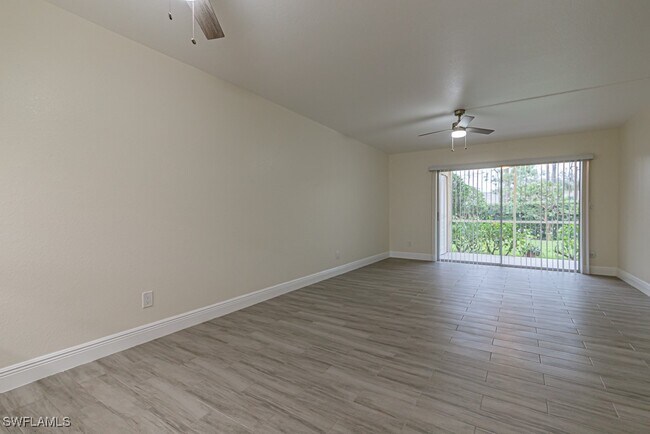 Foto del edificio - 2566 Kings Lake Blvd