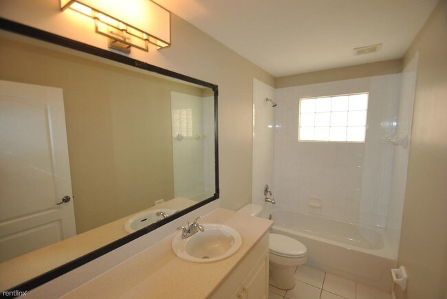 Foto del edificio - 3 br, 2.5 bath House - 10155 Foal Rd