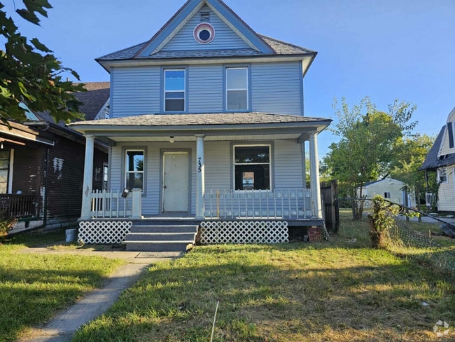 Building Photo - 735 Woodland Ave