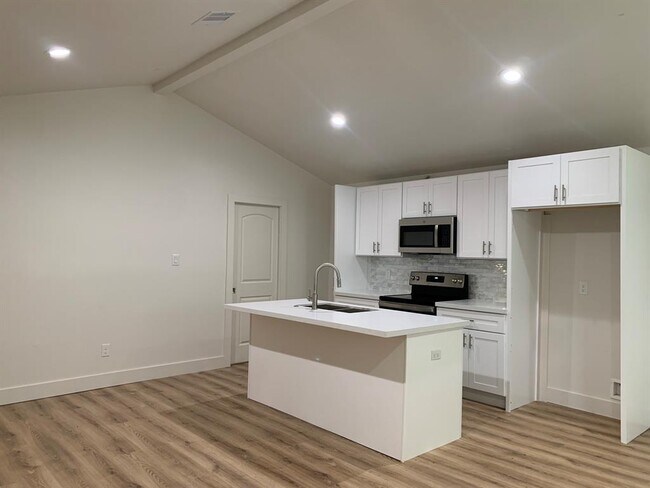Foto del edificio - 7931 Sherman St