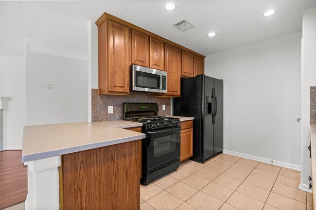 Building Photo - 30235 Emerson Creek Dr