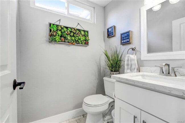 Photo - 2606 Greenhill Dr House