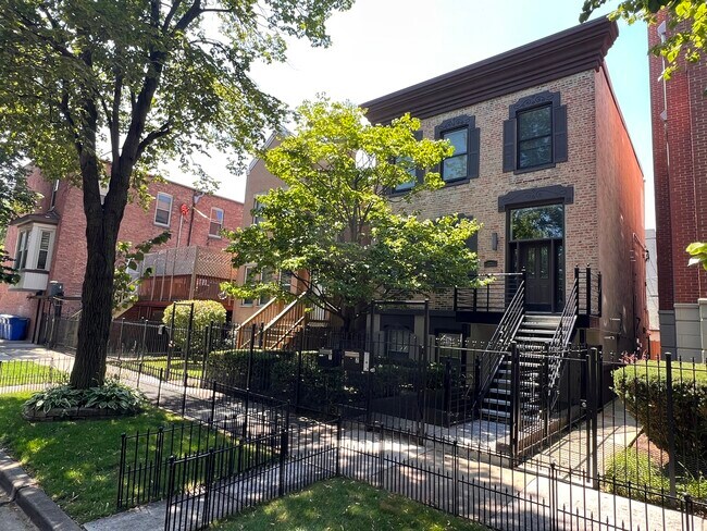 Foto del edificio - 220 S Hamilton Ave