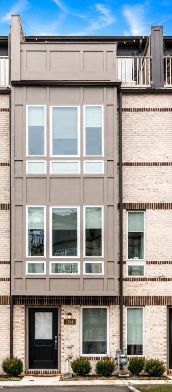 Foto del edificio - 1551 Holland Park Ln