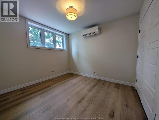 Building Photo - 1707 Ford Blvd