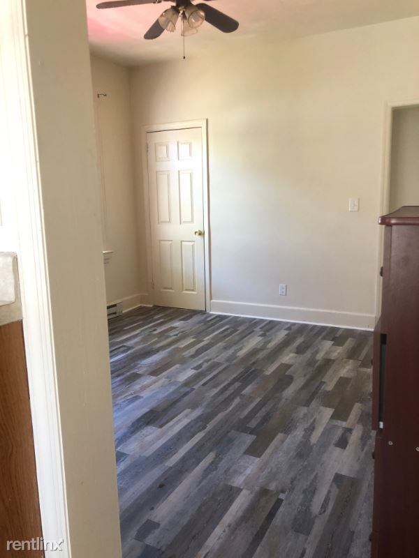 Primary Photo - 1 br, 1 bath Apartment - 249 Main Ave
