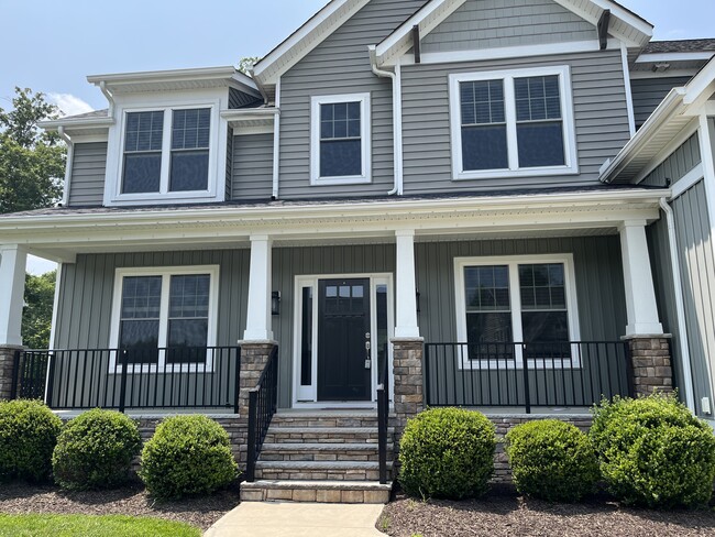 Building Photo - 3242 Barkham Dr