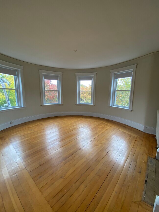 Foto del edificio - 1601 Beacon St