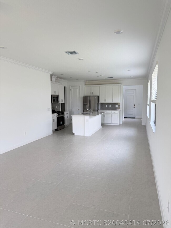 Building Photo - 10676 NW Wilgrove Lane