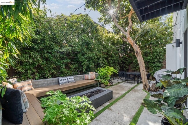 Building Photo - 1606 Willow St