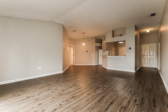 Foto del edificio - 6415 Buckhead Ct