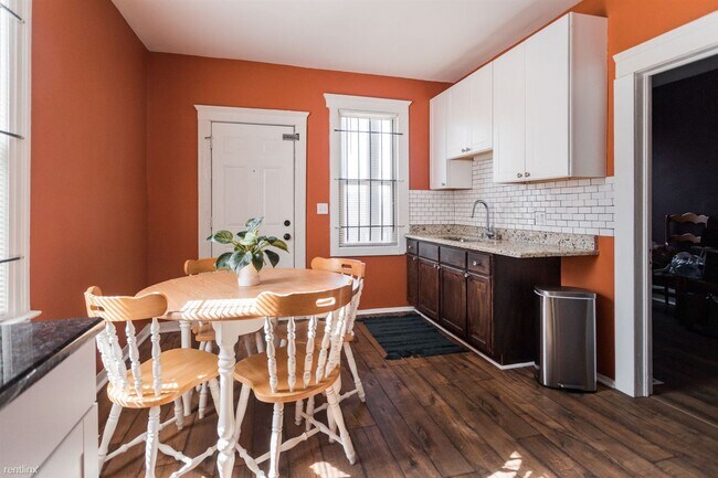 Foto del edificio - 2 br, 1 bath Condo - 2651 Wabash St 2651 W...
