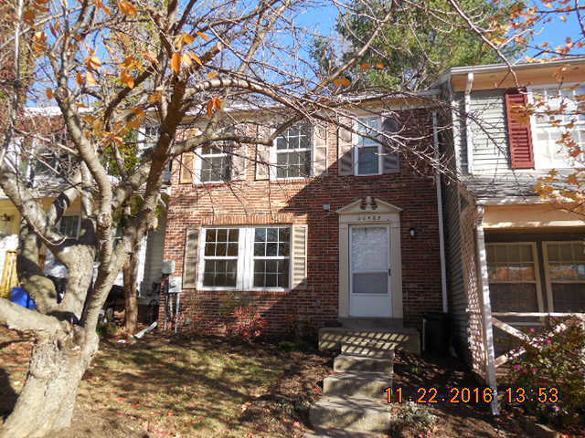 Primary Photo - Townhome in Germantown