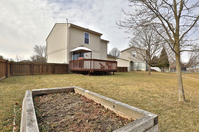 Building Photo - 5256 Redmond Ct