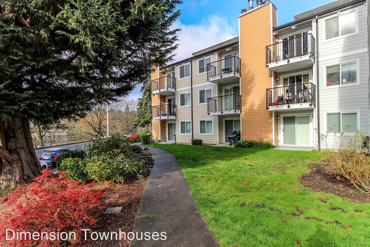 Foto principal - 2 br, 1.5 bath House - 15280 Macadam Rd S ...