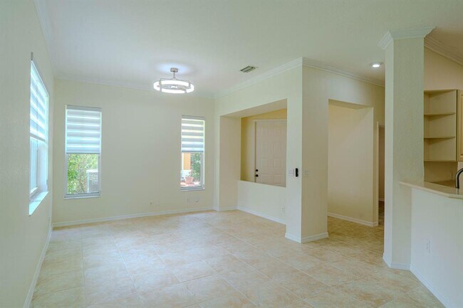 Foto del edificio - 5733 NW 119th Dr
