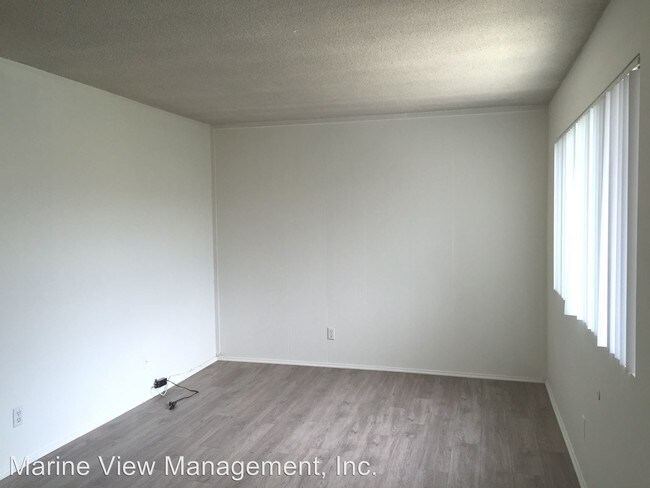 Building Photo - 2117 Bataan Rd
