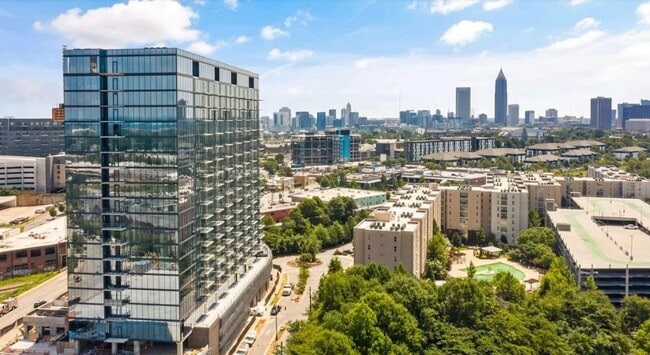 Building Photo - 788 W Marietta St NW