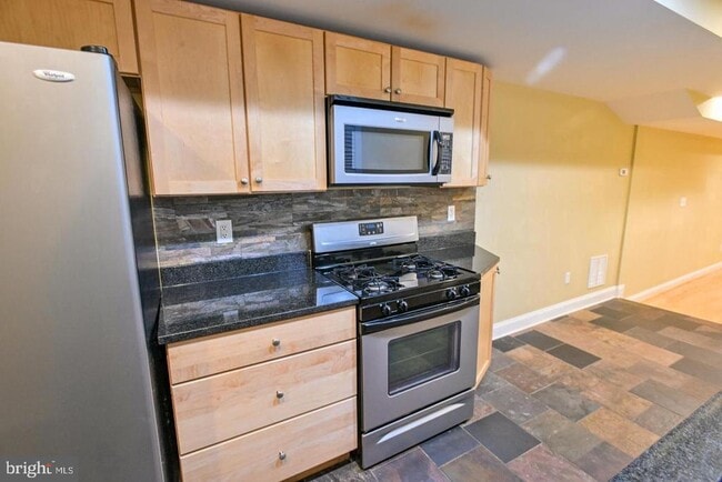 Foto del edificio - 21 S Chapel St