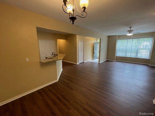 Building Photo - 13383 Forest Ridge Blvd